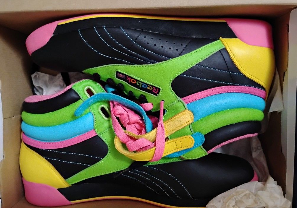 Reebok Shoes New