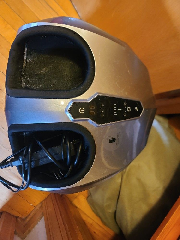 Electronic Foot Massager With Five Modes And Foot warmer
