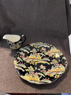Royal Winton Grimwades RD 1951 Pekin Black And Creamer