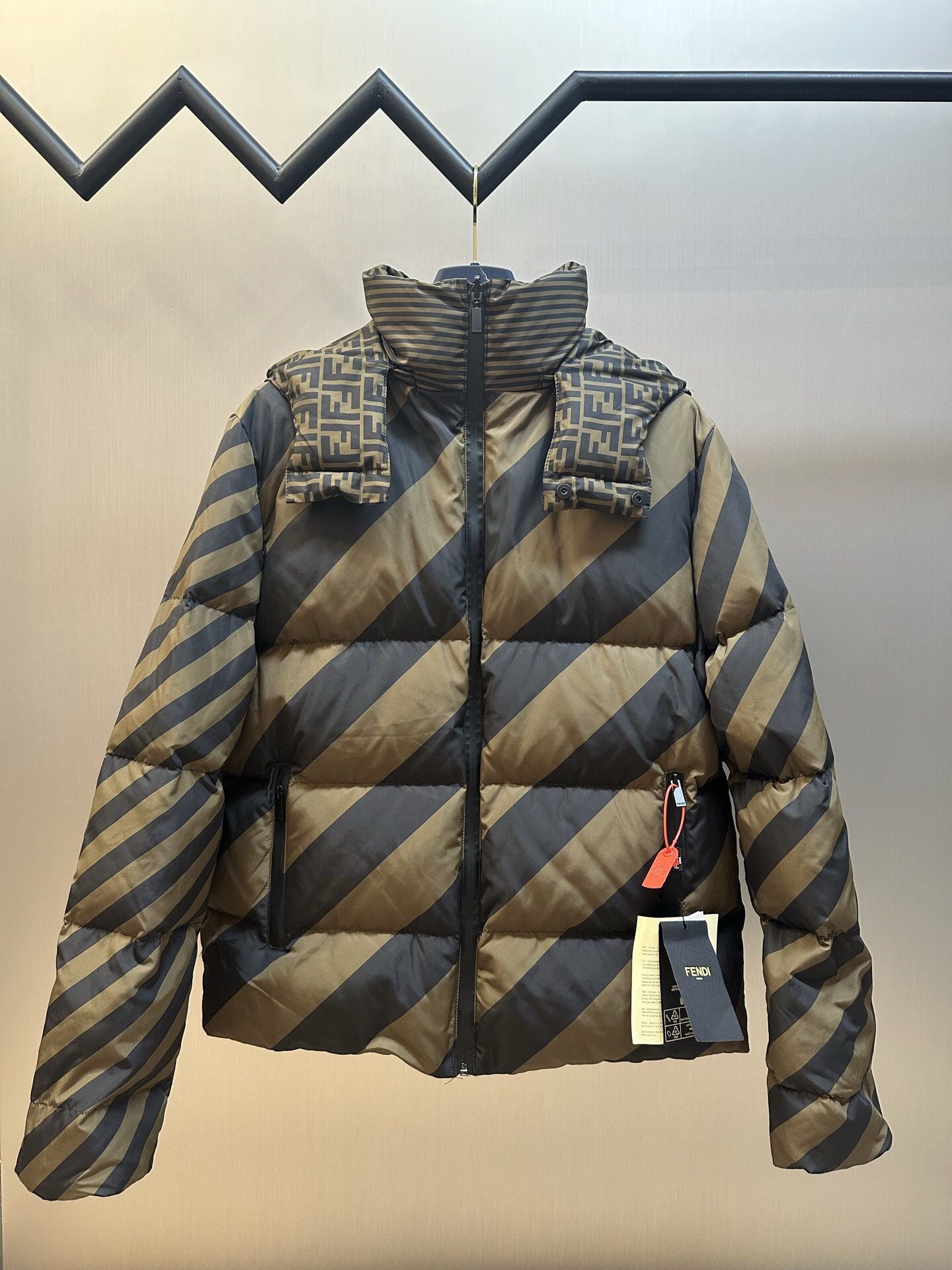 Fendi Men’s Winter Coat 2025 New 