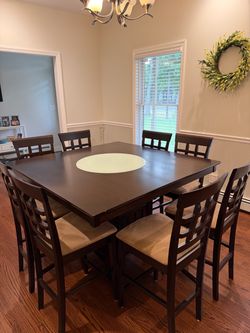 High Top table with8 chairs