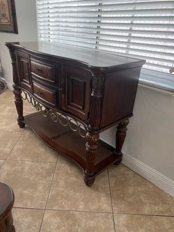 Dinning Room Buffet with wine holder