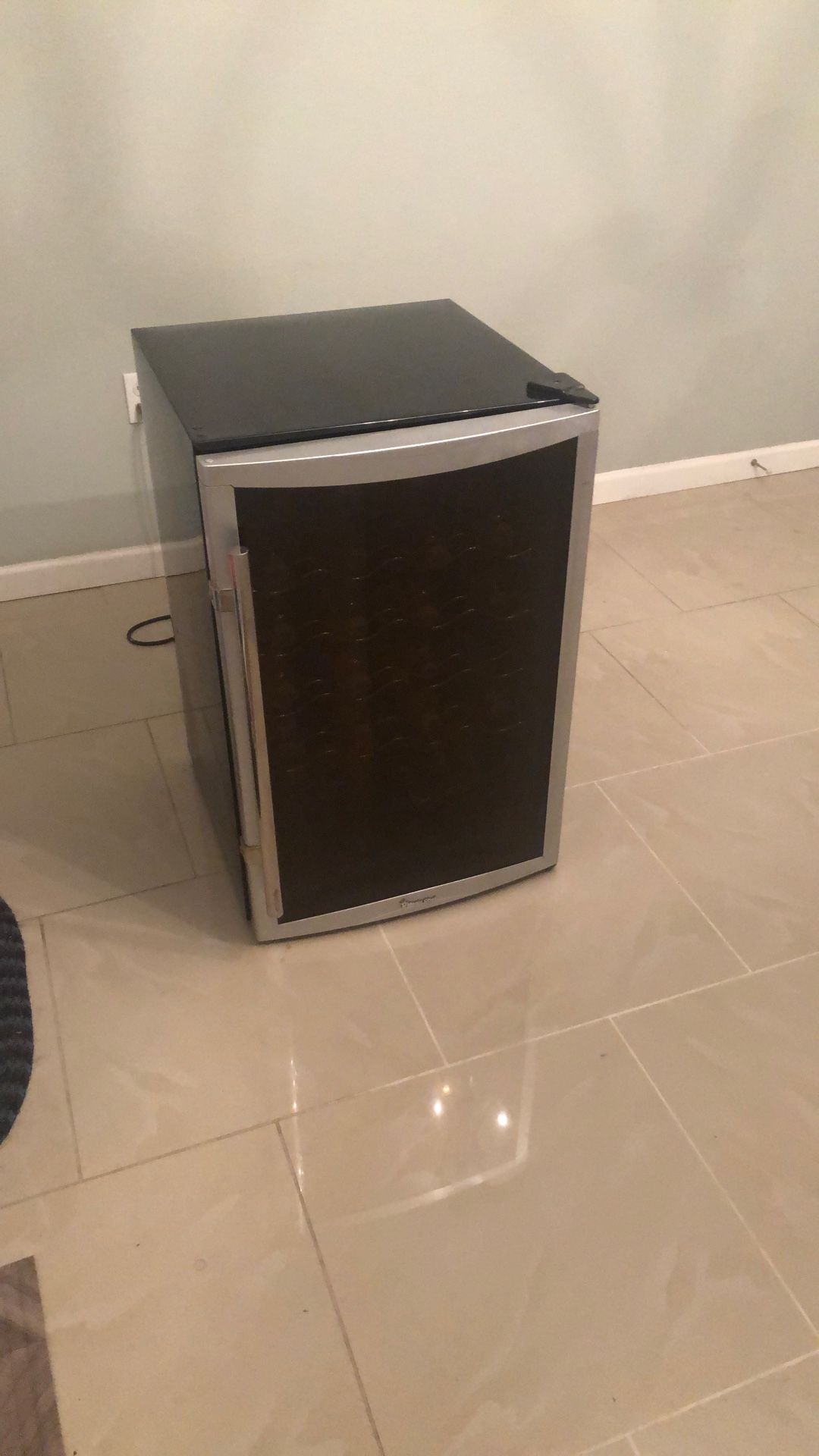 Magic Chef Wine Cooler