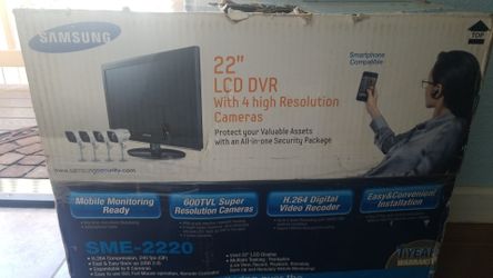 Samsum 22" LCD Dvr. Whit four high resolution cameras