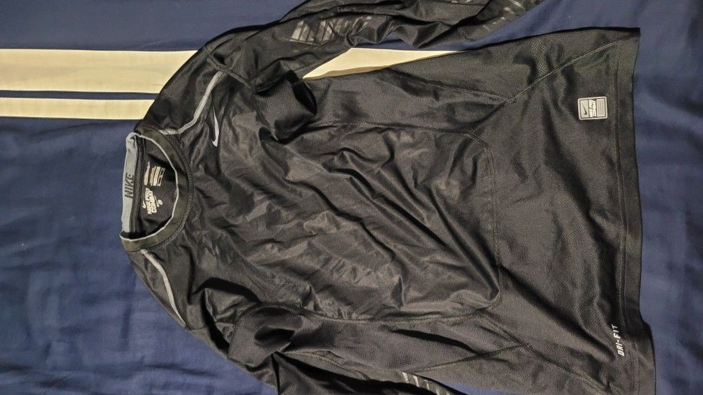 Nike Compression Shirt Size Large