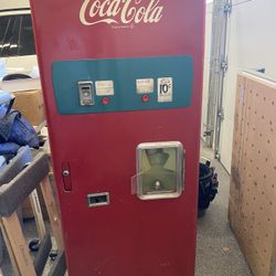 Glasco  Vending Coke Machine