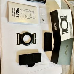 Ridge Wallet AirTag Holder & Money Strap