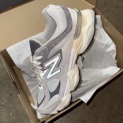 New Balance Size 13 1/2 Brand New 9060 Trainers 