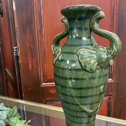 Rare Vintage Green Vase With Two Gemini Elephant Heads 