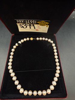 Pearl necklace