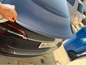 Tesla model 3 spoiler