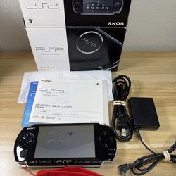 PSP 3000 Complete in Box