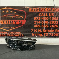 TOYOTA CROWN 2023-2026 RH HEADLIGHT OEM