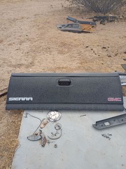 Tailgate for Chevy Silverado 99 Al 2006 lake los Angeles east Palmdale