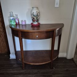 Nice Corner Table