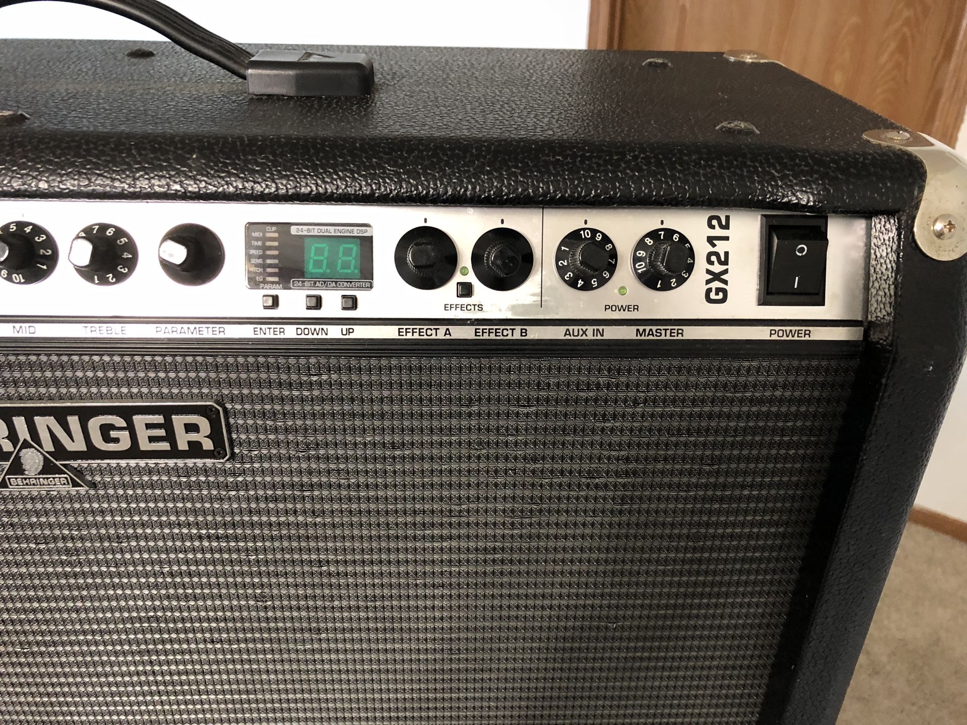Behringer GX212 Guitar Amplifier for Sale in Northwest Plaza, MO OfferUp