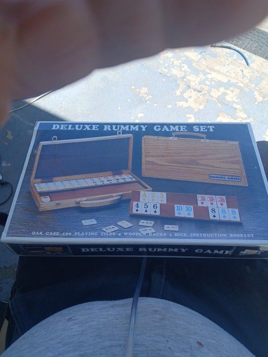 Deluxe Rummy Game Set