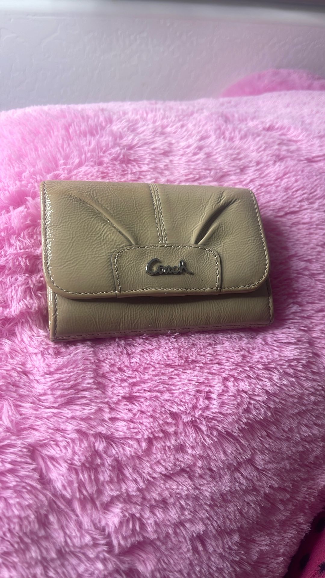 Coach Wallet Tan And Silver