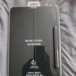Galaxy Tab S8 Plus, S7 Plus, S7 FE Keyboard Case Great Condition  $140