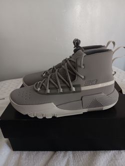 Under Armour Steph Curry Shoes NEW