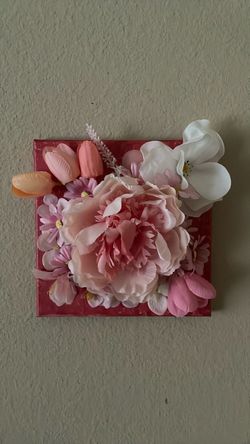 Hand made floral wall decor