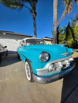 1953 Chevrolet Classic Car Two-Tone