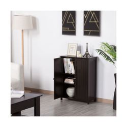 Free-Standing Bathroom Cabinet with Adjustable Shelves