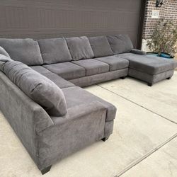 Beautiful Grey Sectional Sofa Set 