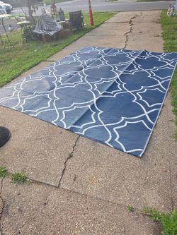 Beautiful large outdoor reversible patio carpet