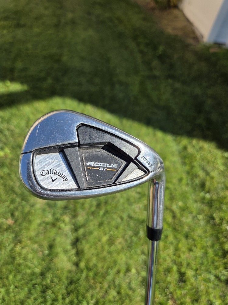 Callaway Rogue ST Max Pitching Wedge Golf Club, RH 