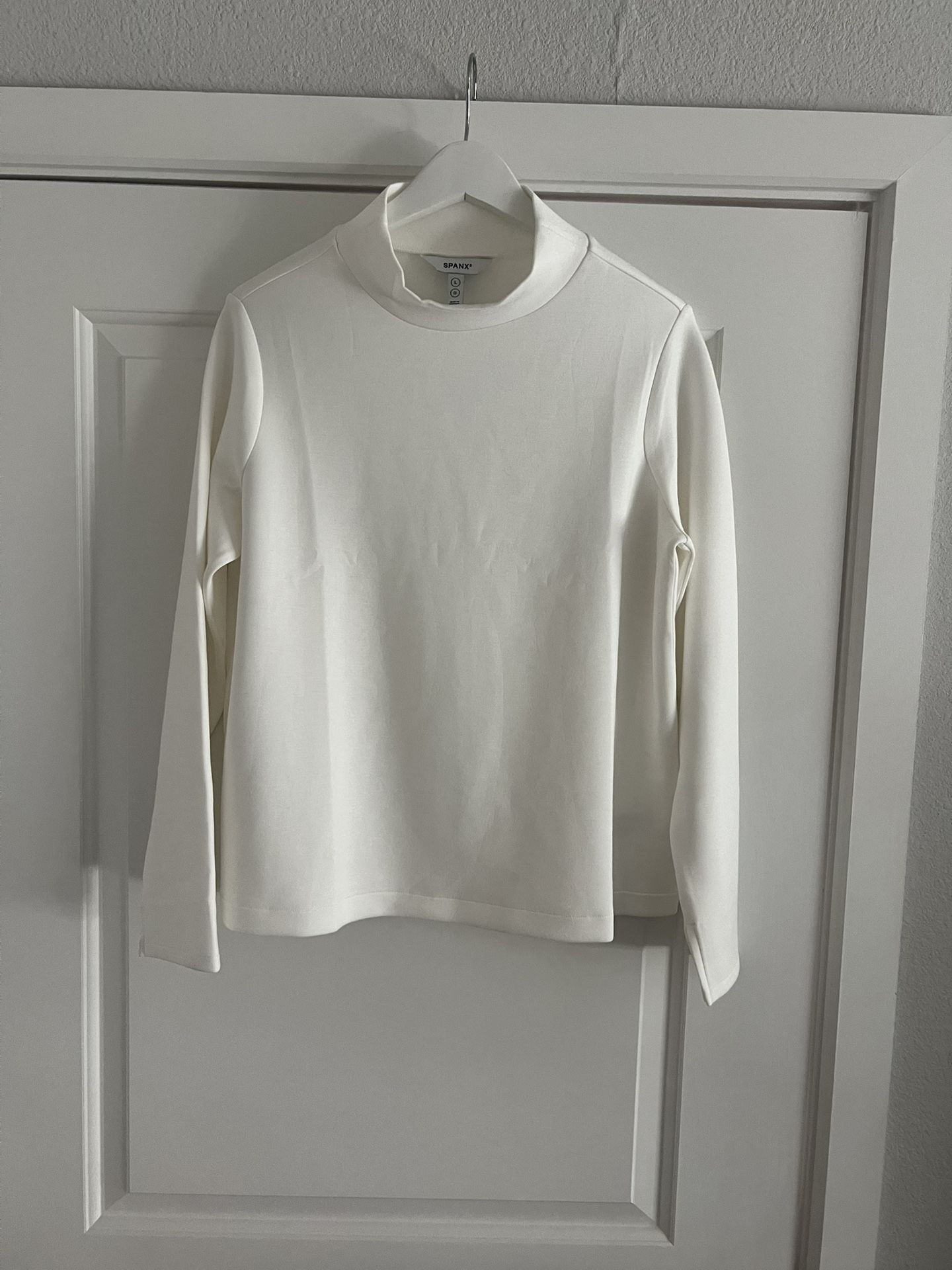 Spanx White Mock Turtleneck Long Sleeve. Size L