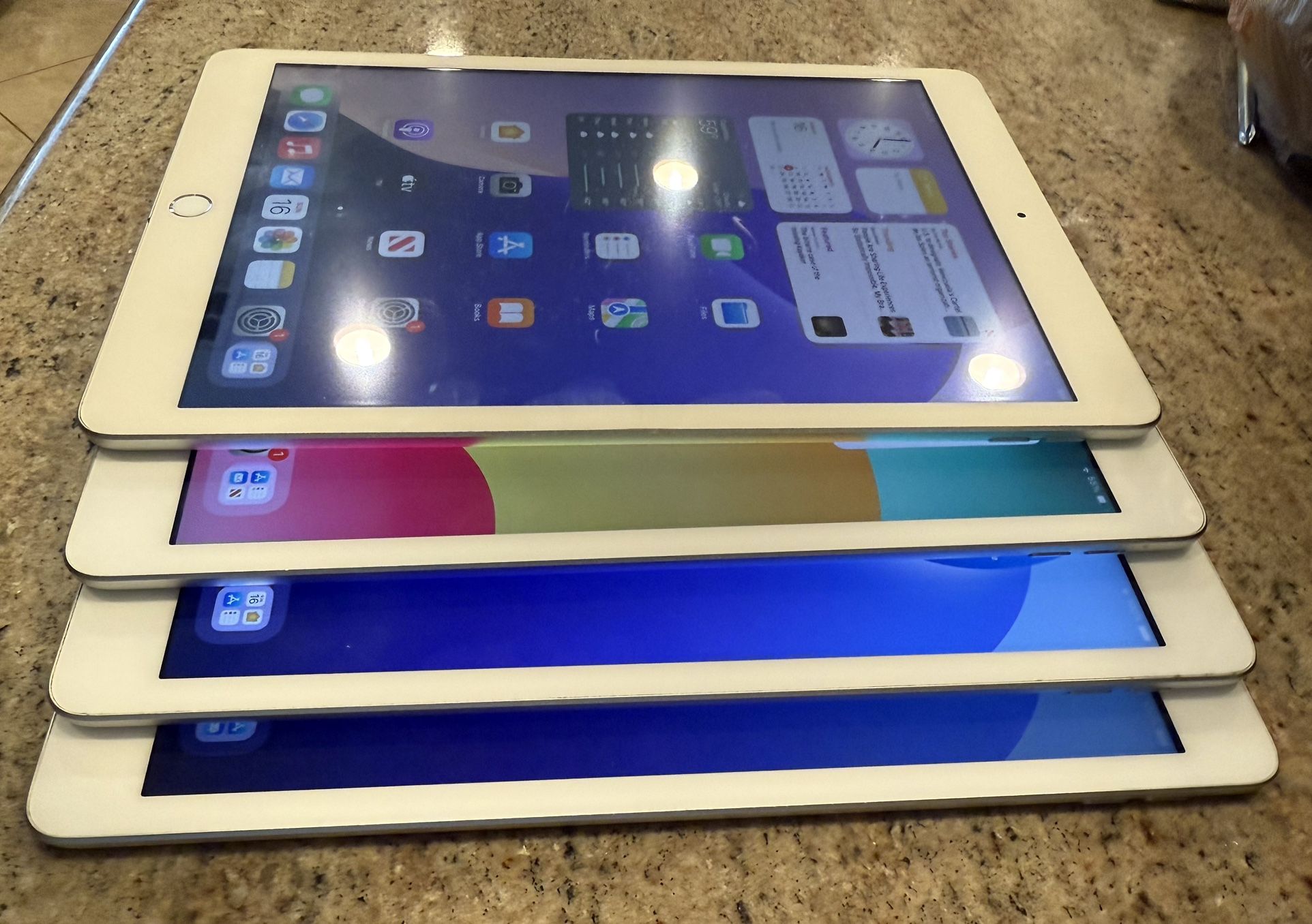 iPad 7th Generation - 4 Set