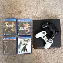 PS4 Slim 1TB Bundle