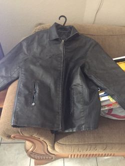 Jacket Brown Large Heavy looks like leather