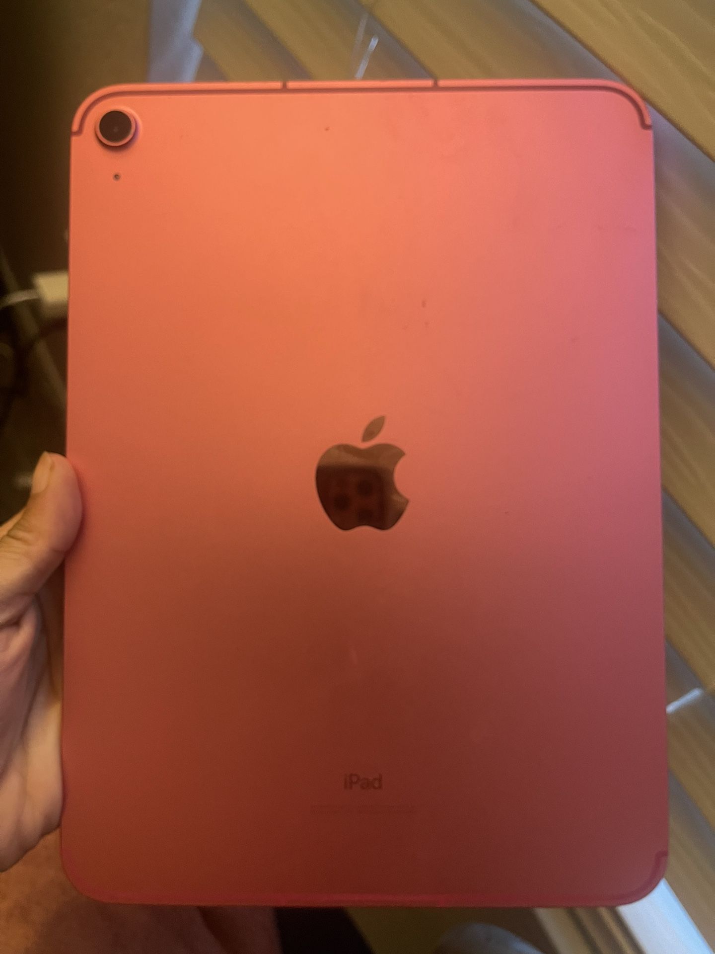 IPAD FOR SALE PINK !