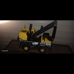 2013 Cast Iron Tonka Truck In Excellent Condition 
