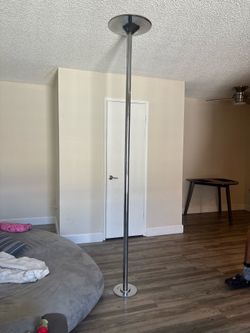 Fitness/Stripper Pole