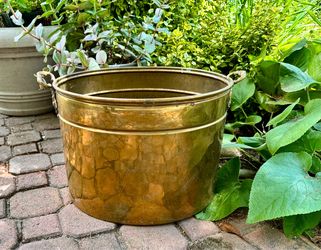 Beautiful Solid Brass Oval Metal Planter