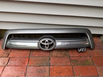 Toyota Tundra front grill