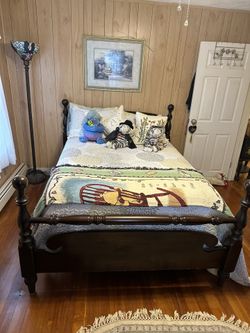 Full/Queen bedroom set