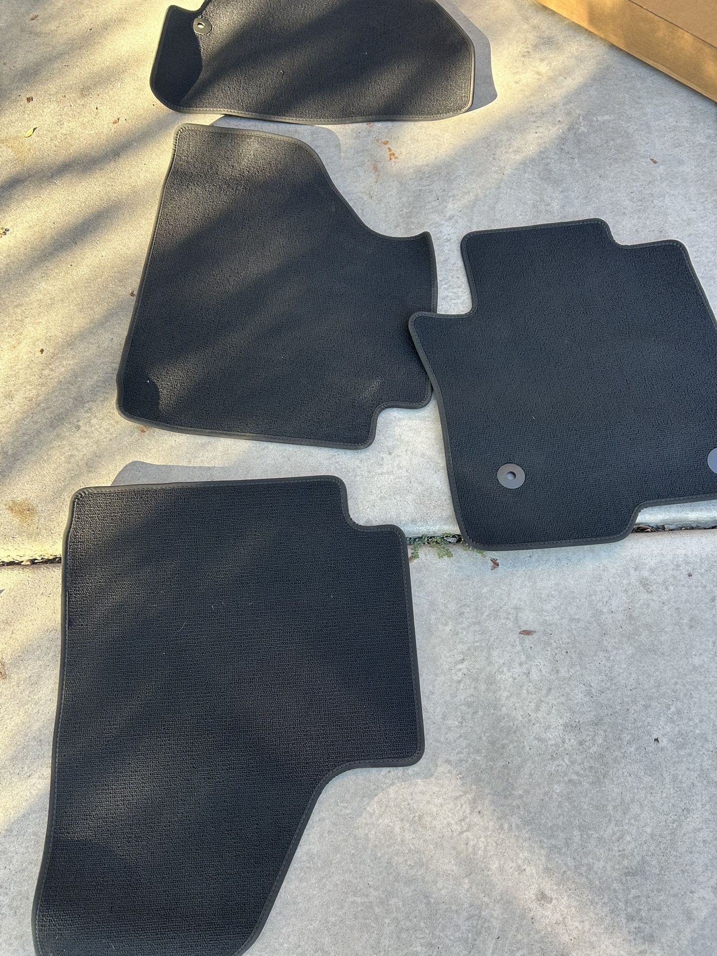 GMC Acadia Mats