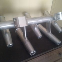 Dolphin Rod Holder