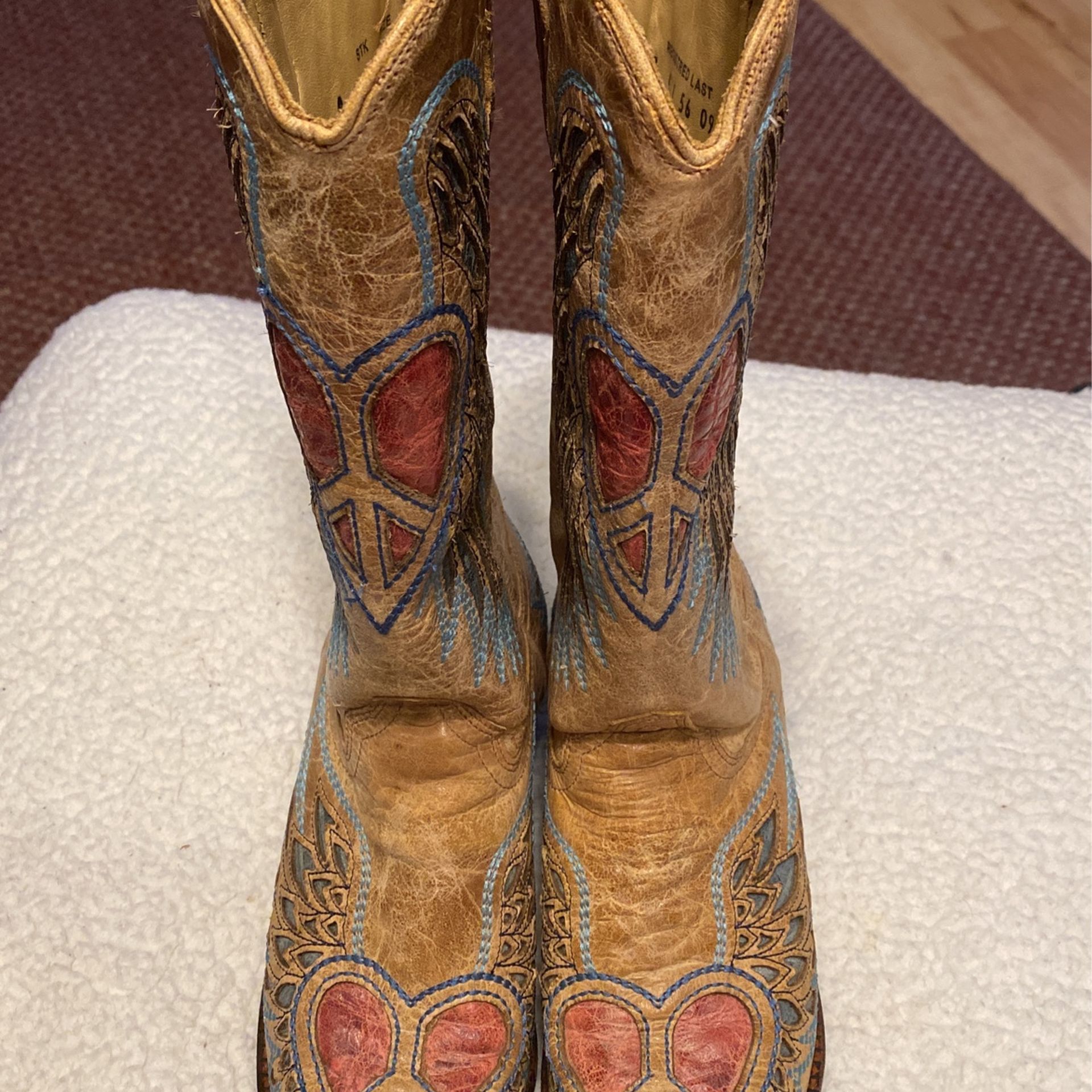 Corral Vintage Cowboy Boots