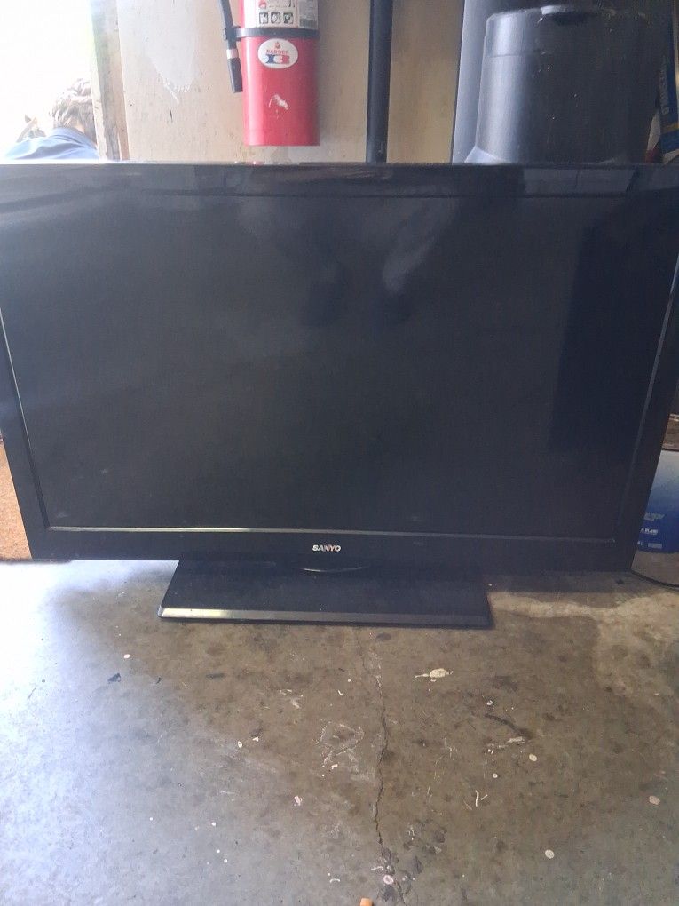 40in Sanyo Tv
