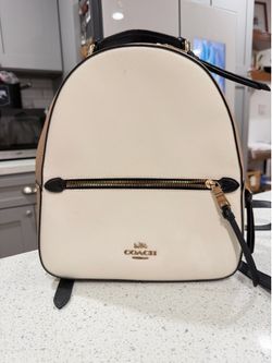 COACH Jordyn Backpack