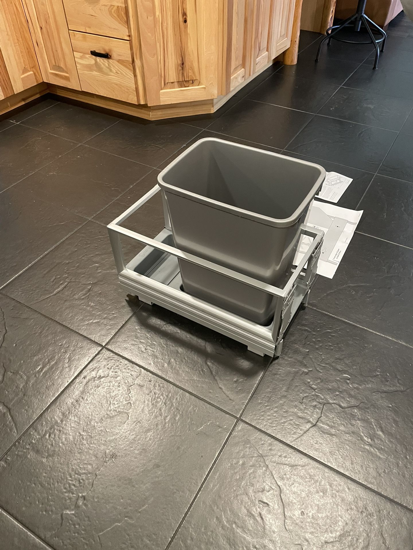 Pull Out Garbage Can Rev-A-Shelf