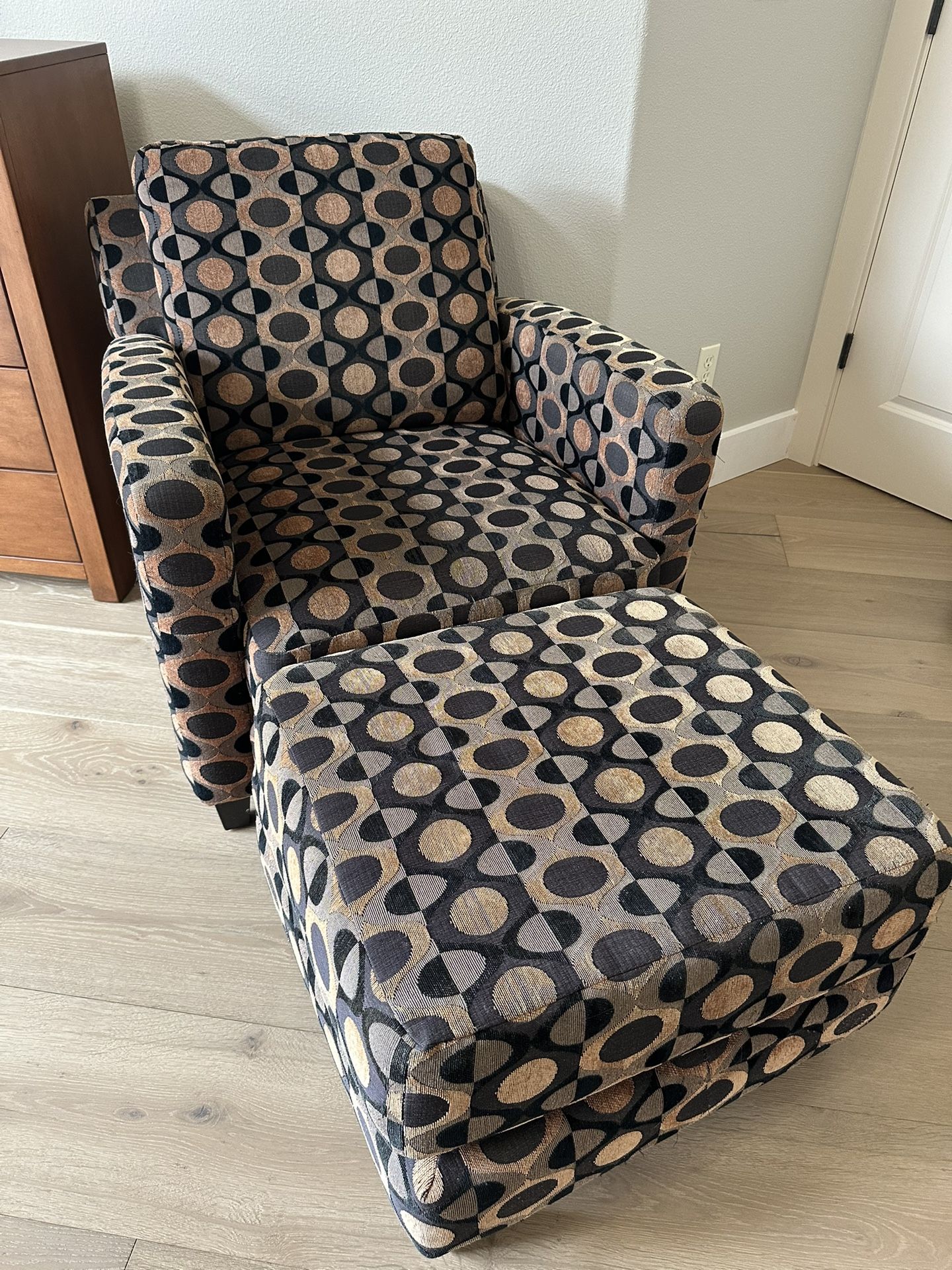 Comfy Chair And Ottoman