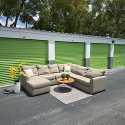 Kevin Charles 4-Piece Sectional Couch Sofa