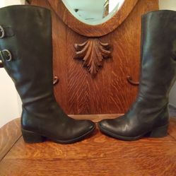 Born Tall Riding Style Boots  Womens Size 8.5 Black Leather Knee High