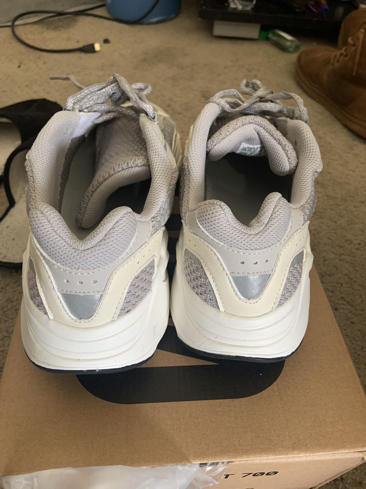 Yezzy 700 great deal buy now